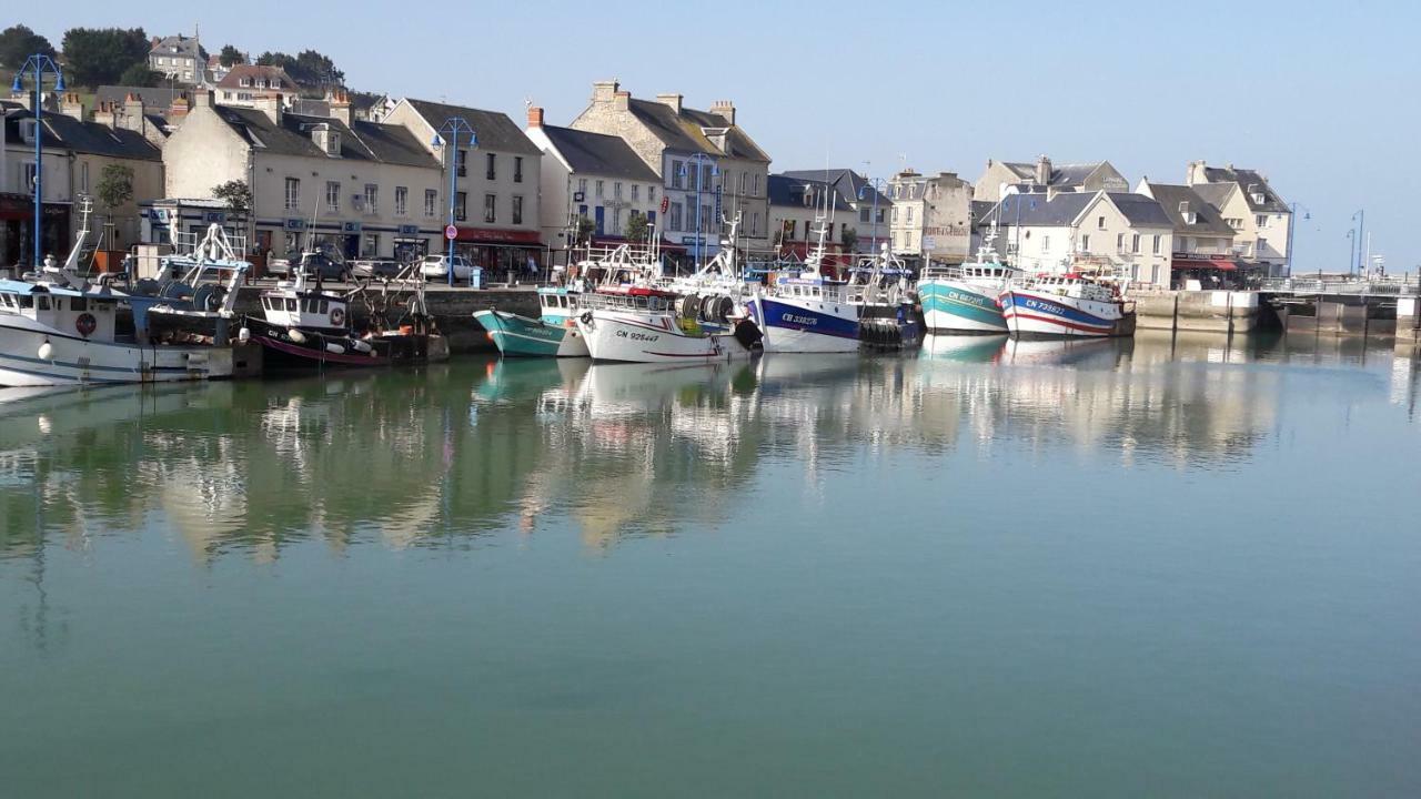 La Maison Du Postier Port-en-Bessin-Huppain Kültér fotó